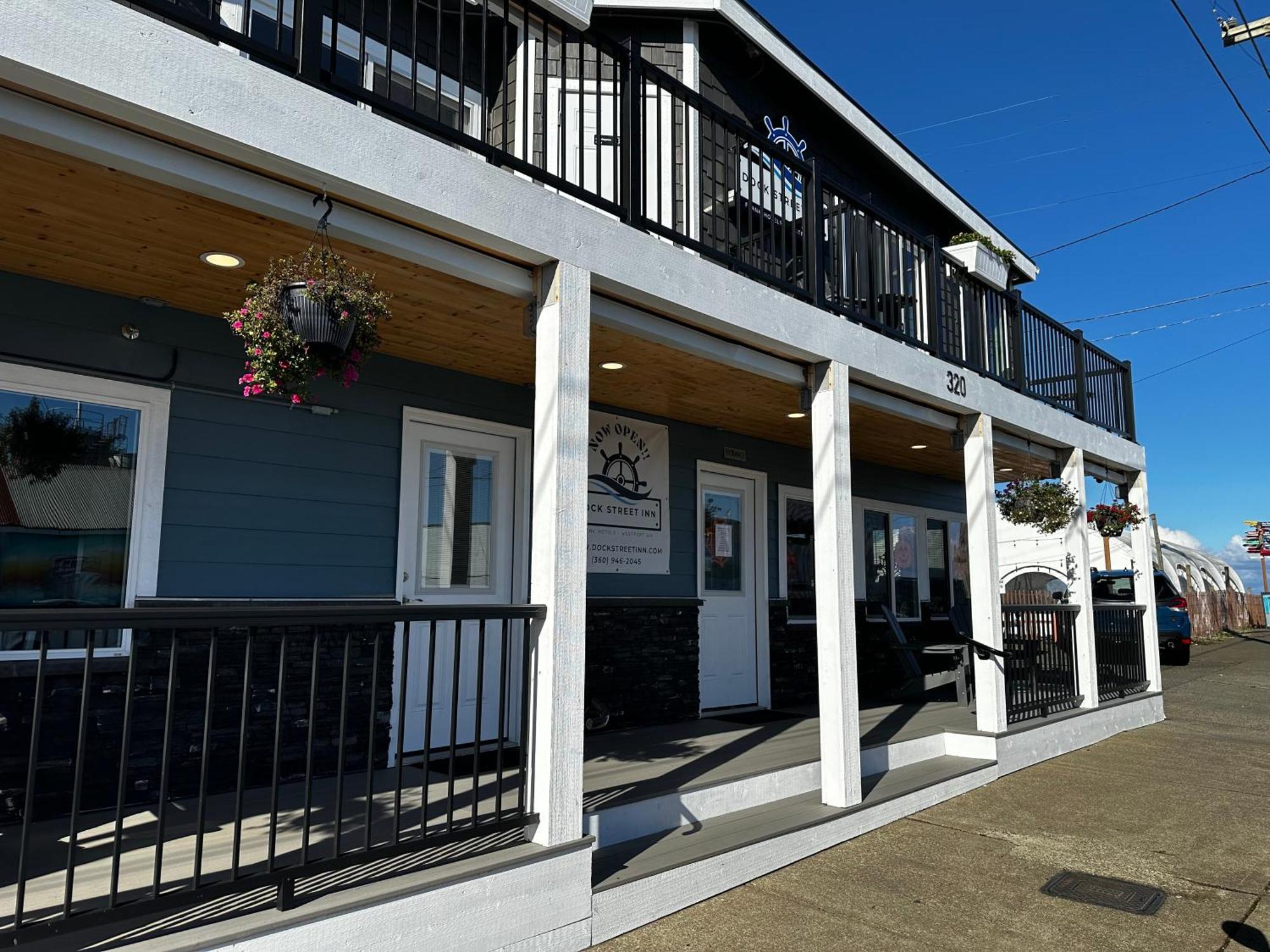 Dock Street Inn Уэстпорт Экстерьер фото